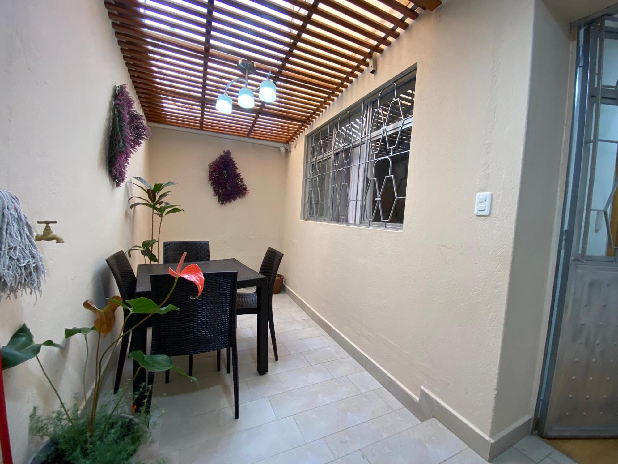 Bella Suite En Zona Exclusiva De Cuenca Para 6 Personas II Exterior foto